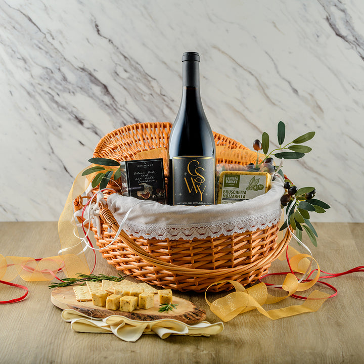 Signature Red Picnic Basket - Barry Manilow